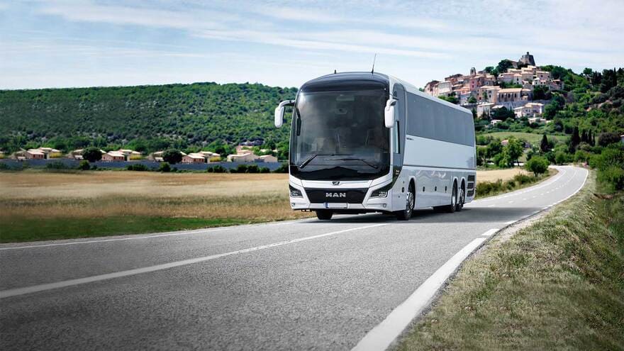turistiniai-autobusai-kelioniu-organizatoriams Turistinių autobusų nuoma kelionių organizatoriams.